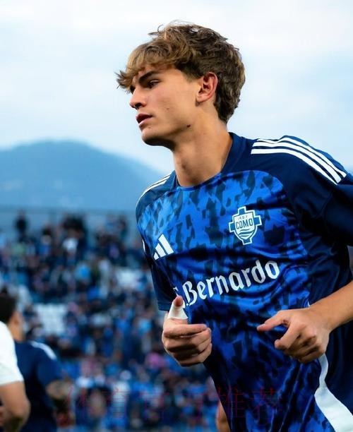 罗马诺:皇马关注尼科-帕斯表现 转会协议含回购条款 罗马诺:皇马关注尼科-帕斯表现 转会协议含回购条款